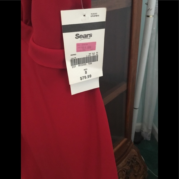 Red evening dress! Scalloped tail!Sz. 8! Gorgeous! - Picture 5 of 5